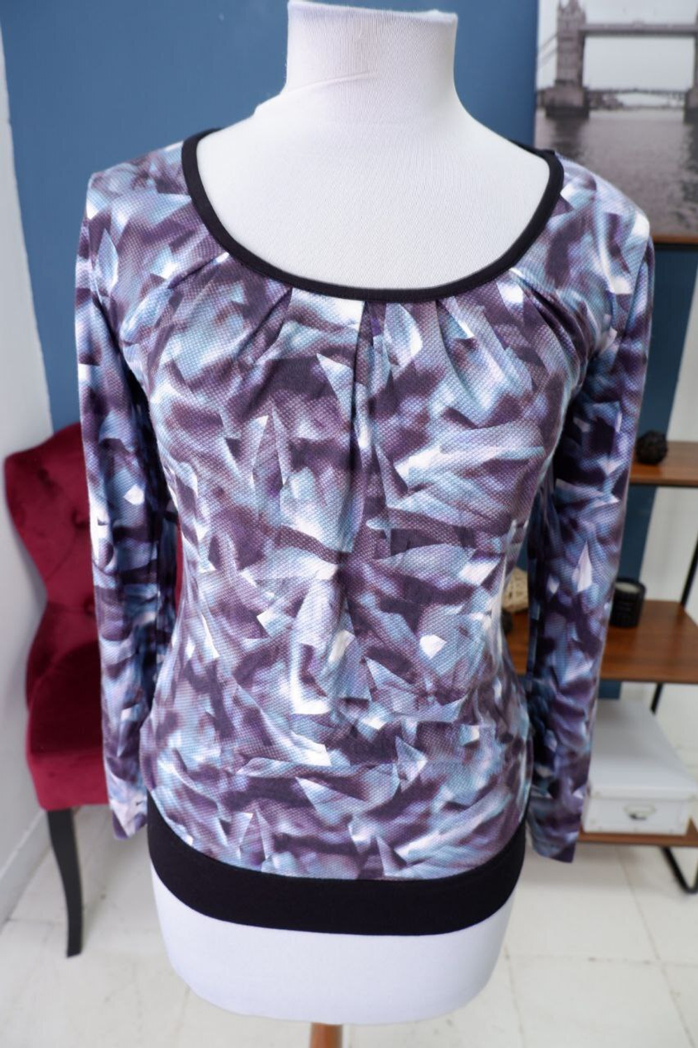 Джемпер трикотажный 44 размер