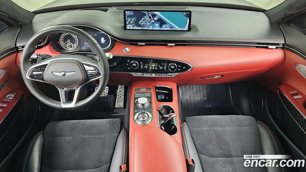 Genesis GV70 2.5T Бензин 2WD (04.2021)