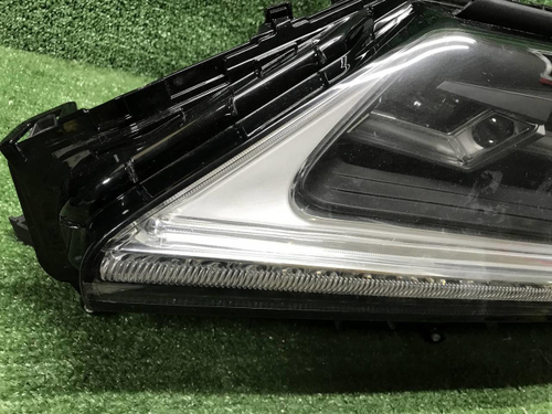 Фара левая Lexus LX 3 (2015-2023) LED Black Vision