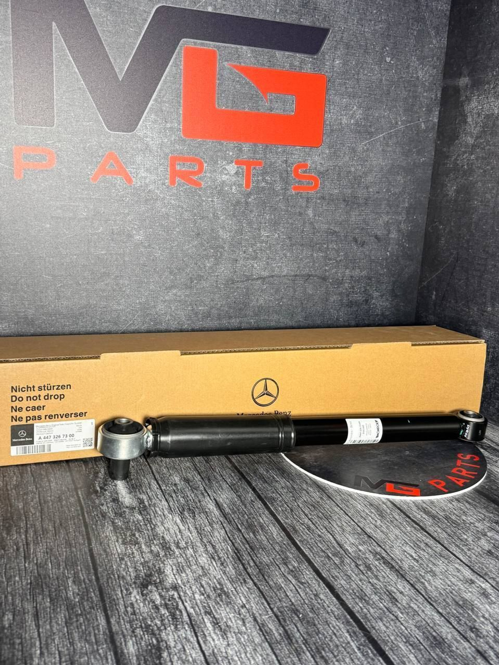 Амортизатор задний Mercedes-Benz V-Class A4473267300