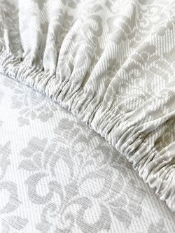 Простынь на резинке "Classic" 160х200 см  Сказка сатин