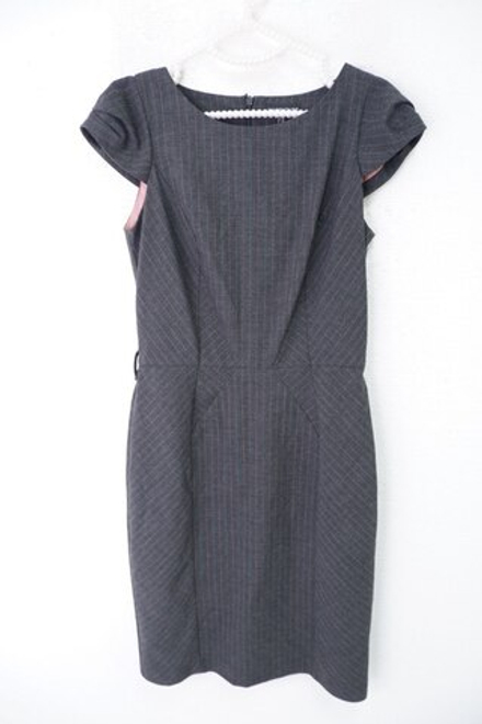 Платье Warehouse практичное 40 размер