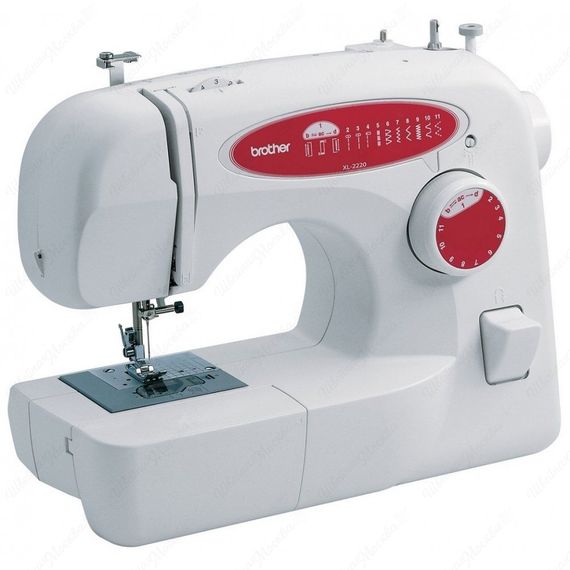 Швейная машина Brother XL 2220