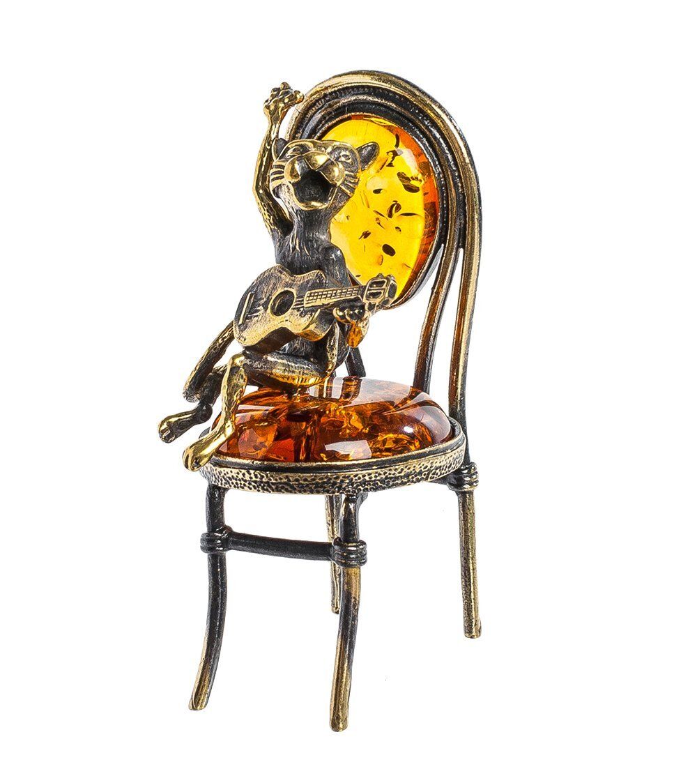 Народные промыслы AM-1047 Фигурка «Кот-певец с гитарой на стуле» (латунь, янтарь)