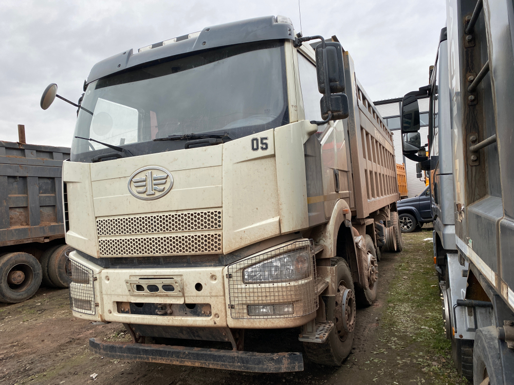 FAW J6 8x4 Самосвал СА3310Р66K24T4E5 (Дизельный, 11,1 л, 420 л.с., МТ)