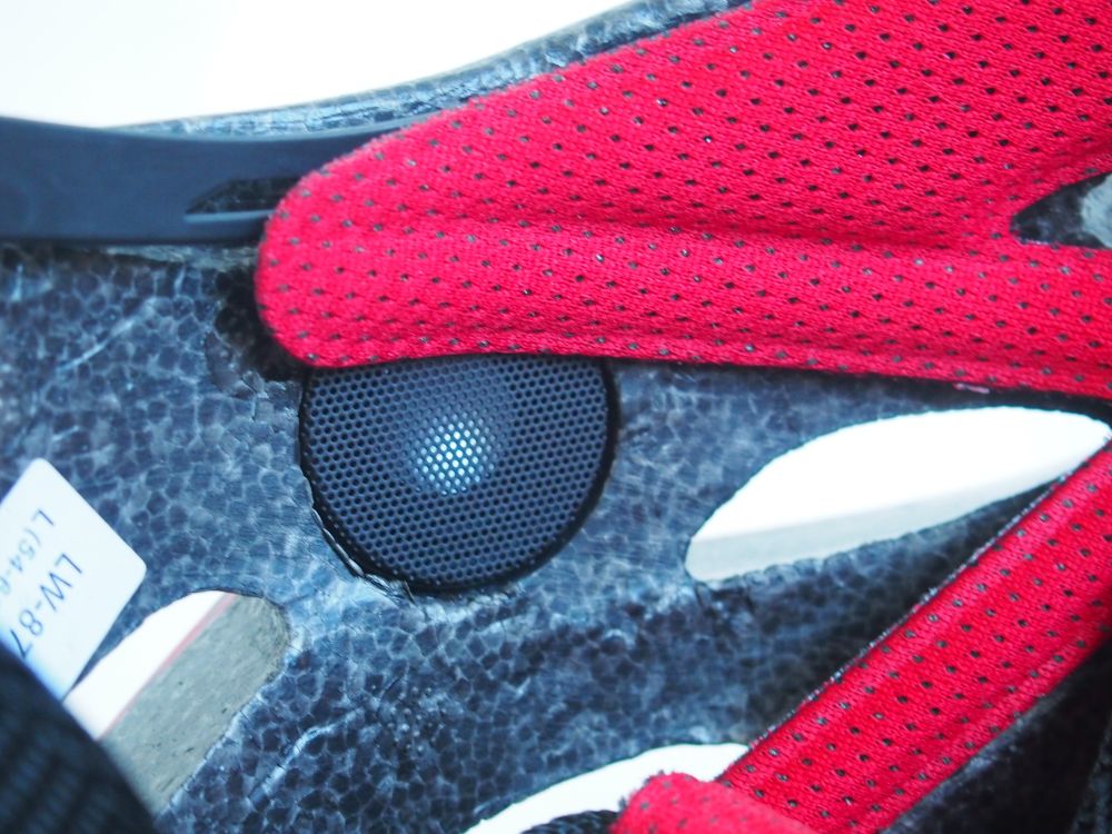 Шлем с беспроводными динамиками SpeedRoll YX-E83