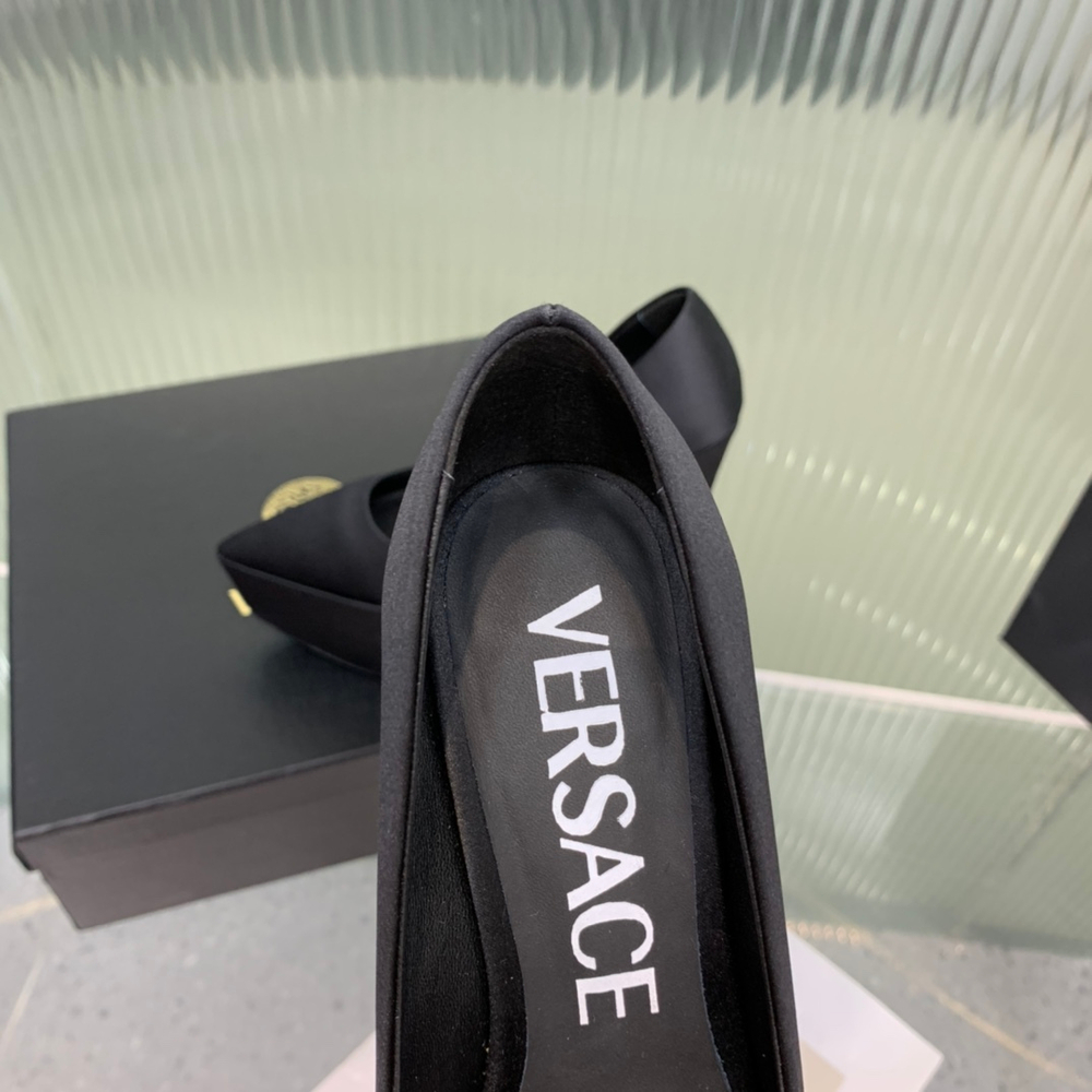 Versace Pumps 15 cm
