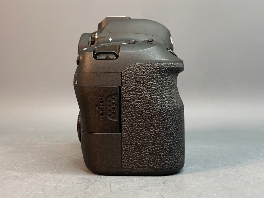 Canon EOS 6D Mark II 50 кадров