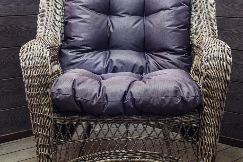 Кресло из искусственного ротанга МЭДИСОН «MEDISON» арт.М00130 brown с подушками на сидение и спинку