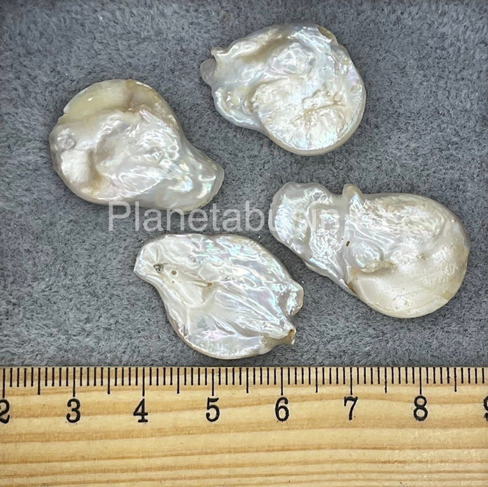 Жемчуг барочный 1689