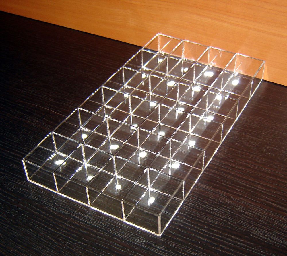 Короб 24 ячейки 40х50х30 для колец прозрачный