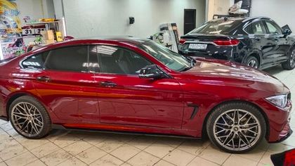 BMW 3 в красный бордовый полиуретан Carbins PPF Bloody Red GP-05C совместно с "OTAKU ITASHA"