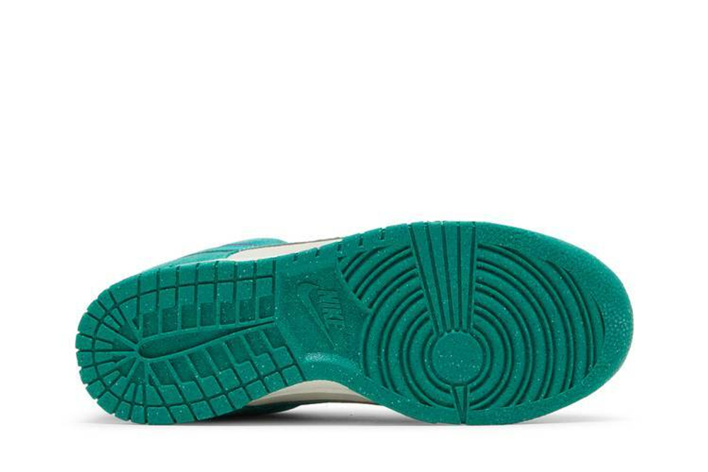 Кроссовки Nike Dunk Low Se "85" (Женская размерная сетка)