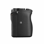 Беззеркальная камера Sony Alpha 6400