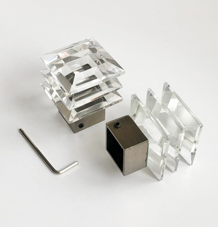 Наконечники Квадро Кристалл для квадратных труб d20 мм, цвет античное золото