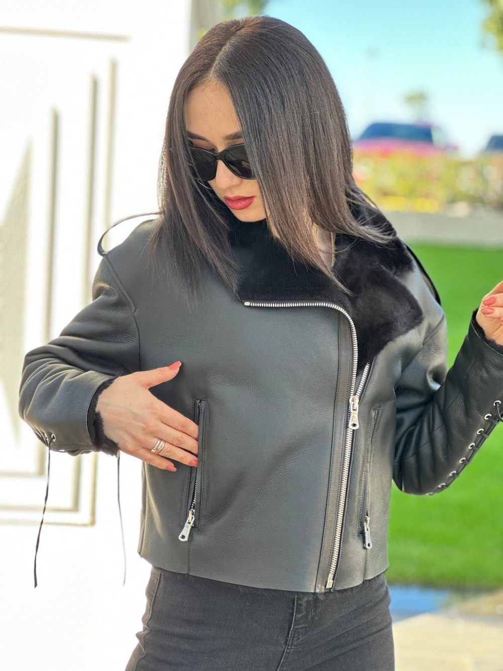 Короткая дубленка