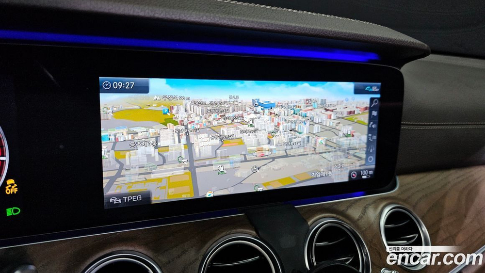 Mercedes-Benz E-Class W213 E300 4MATIC Exclusive (12.2019)