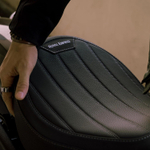 Водительское сиденье Royal Enfield Black Signature Shotgun 650 KXA00241