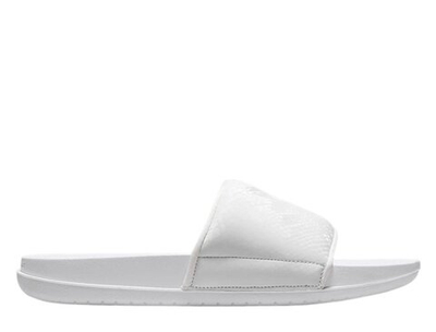 Баскетбольные кроссовки Nike Kobe Offcourt Slides White