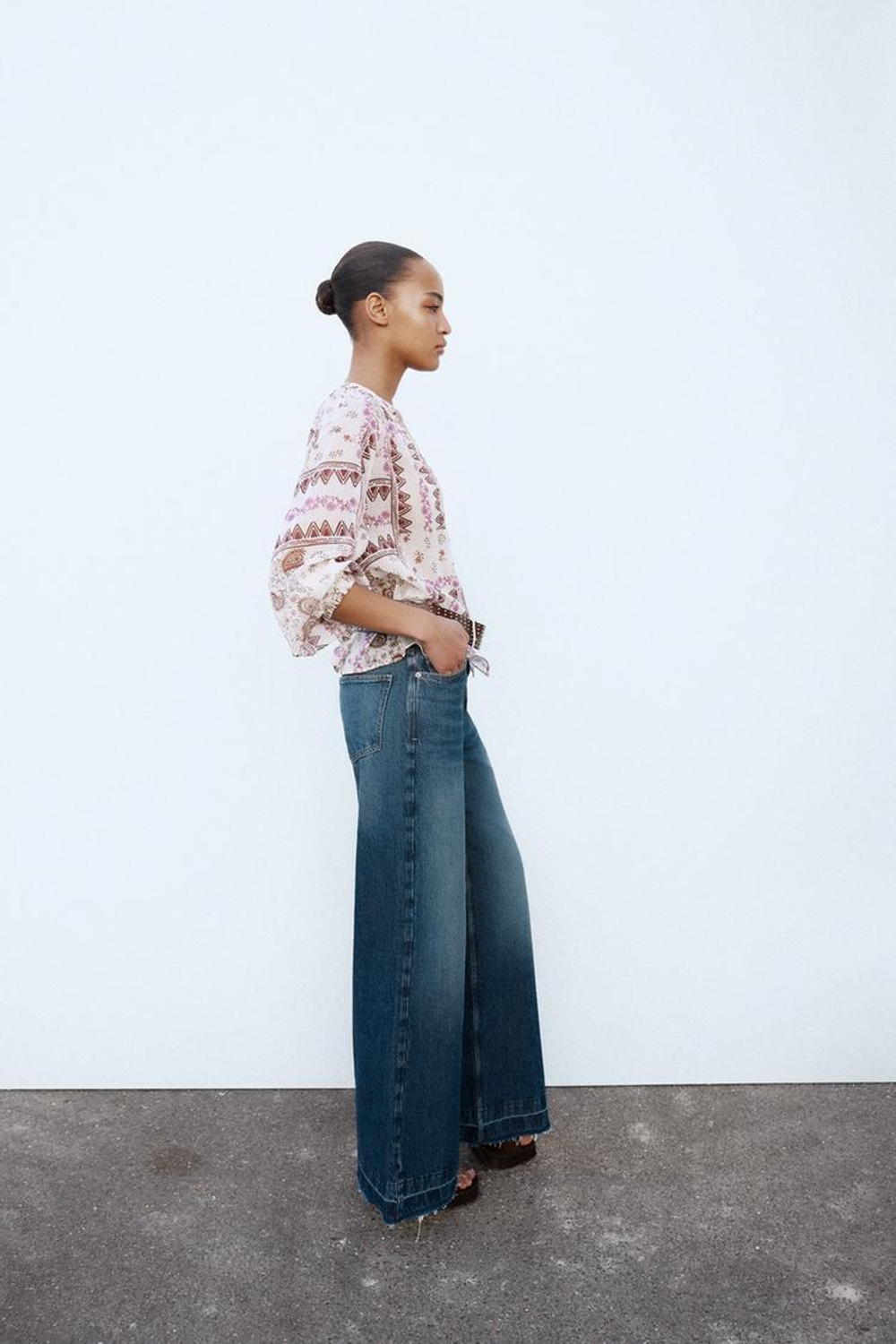 ZARA БЛУЗА ИЗ ПОЛУПРОЗРАЧНОЙ ТКАНИ С ПРИНТОМ В СТИЛЕ ПЭЧВОРК, РАЗНОЦВЕТНЫЙ