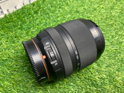 Sony DT 18-135mm 3.5-5.6 SAM