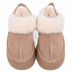 UGG Funkette Suede Platform Sand