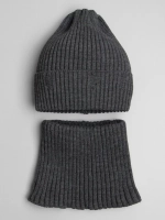 Шапка для мальчика со снудом осенняя