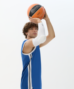 Рукав баскетбольный с защитой SCALEPAD ELBOW SLEEVE, белый