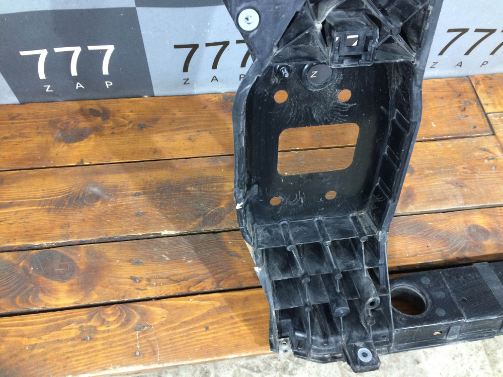 Панель передняя Hyundai Tucson 4 20-нв Б/У Оригинал 64101N9000