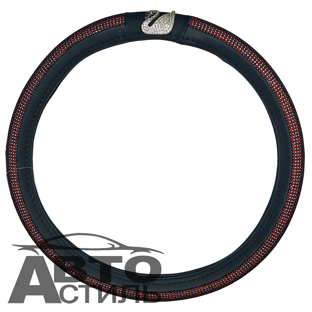 Оплетка на руль круглая Coolpart DIAMOND 50  (38*38) лебедь к/з черный/красный СТРАЗЫ L2088BL-RD