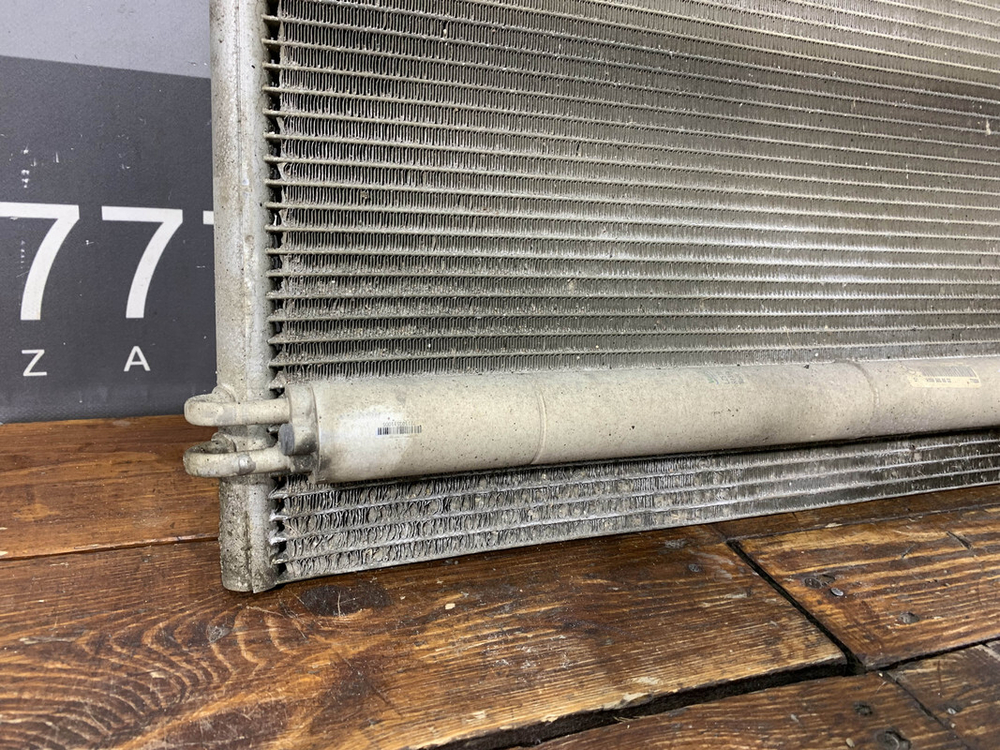 Радиатор кондиционера Mercedes ML GLE (W166), GL GLS (X166) 11-18 Б/У Оригинал A0995000002