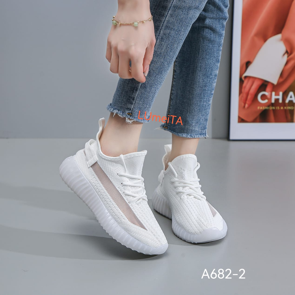 Кроссовки по 10 пар (36-41)р. / 682-2