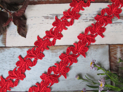 Кружево плетёное, ш. 3,5 см.