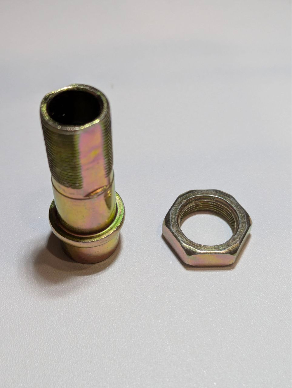 Втулка заднего колеса для мопеда Альфа 55 мм с гайкой комплект для замены, прочная резьба, ремонт и тюнинг мопеда