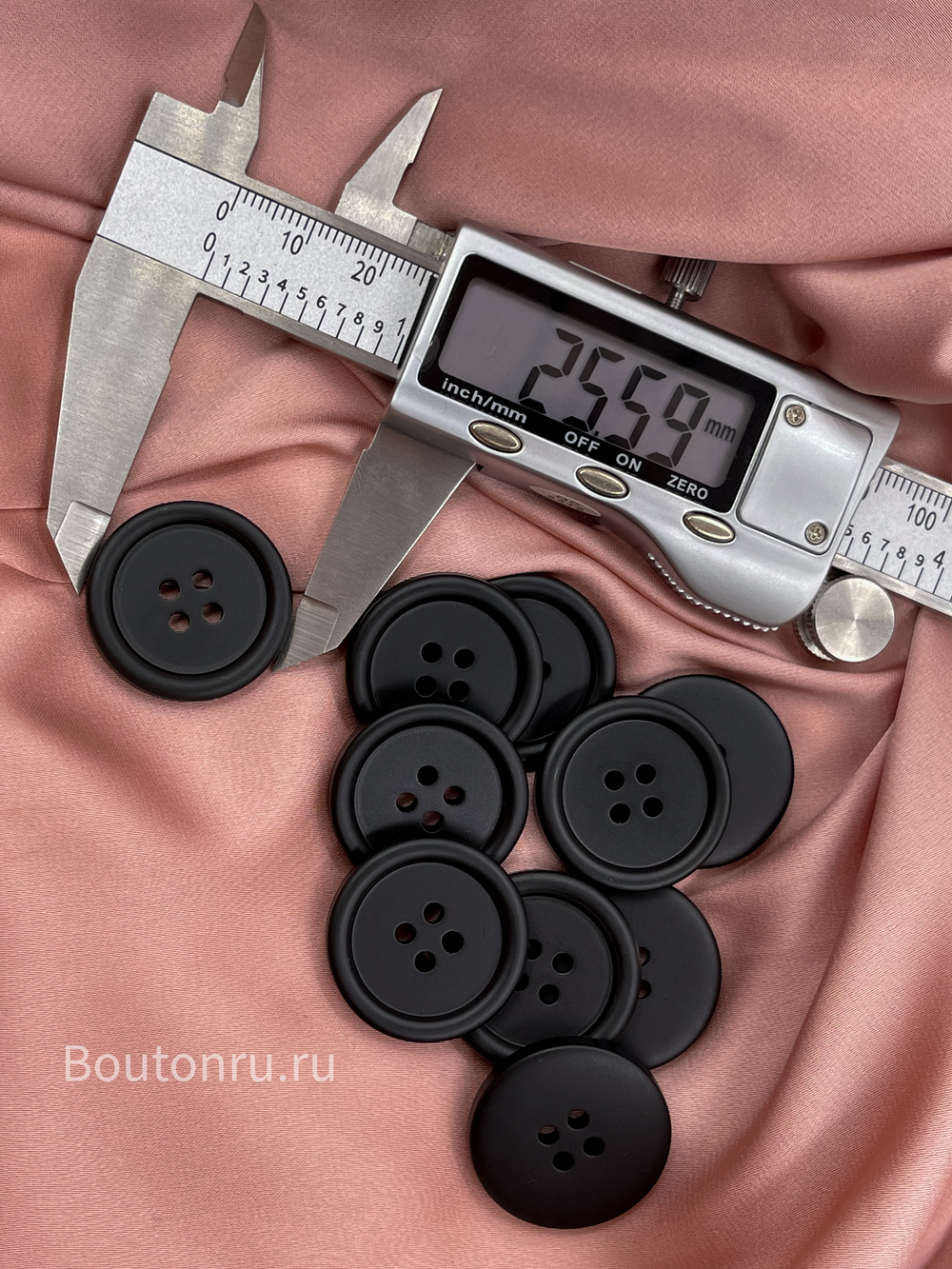 Пуговицы на прокол17 черные
