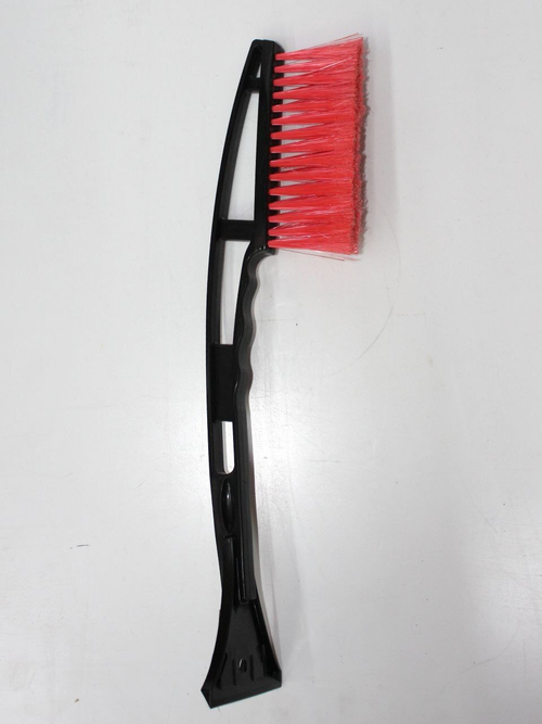 Щетка от снега и льда 2D со скребком (74см) PR276