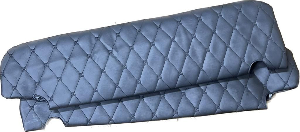 Чехлы на козырьки ГАЗель Некст и ГАЗон Некст (чёрная нить Бабочка)