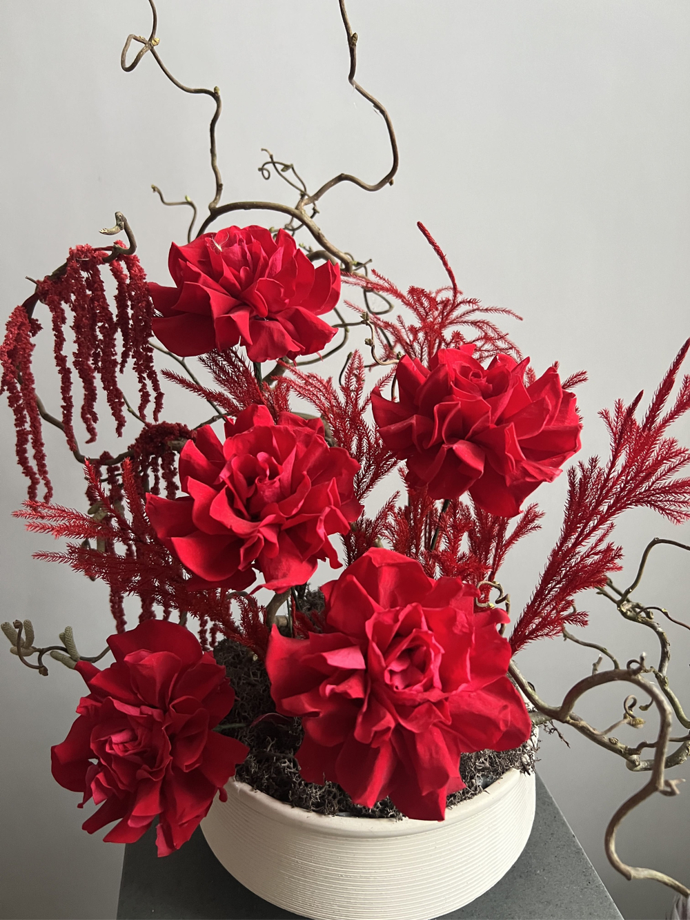 Композиция в кашпо Эмбелия