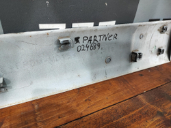 Накладка двери передней левой Berlingo 2, Partner 2  Б/У Оригинал 9681648577