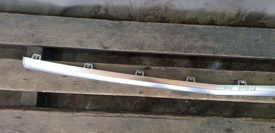 Накладка переднего бампера Mercedes GLC (X253)  Б/У Оригинал A2538854300