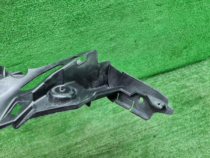 Кронштейн перед. бампера Mercedes E W213 20-23 AMG