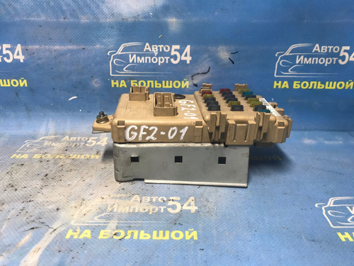 Блок предохранителей салонный SUBARU IMPREZA 2000