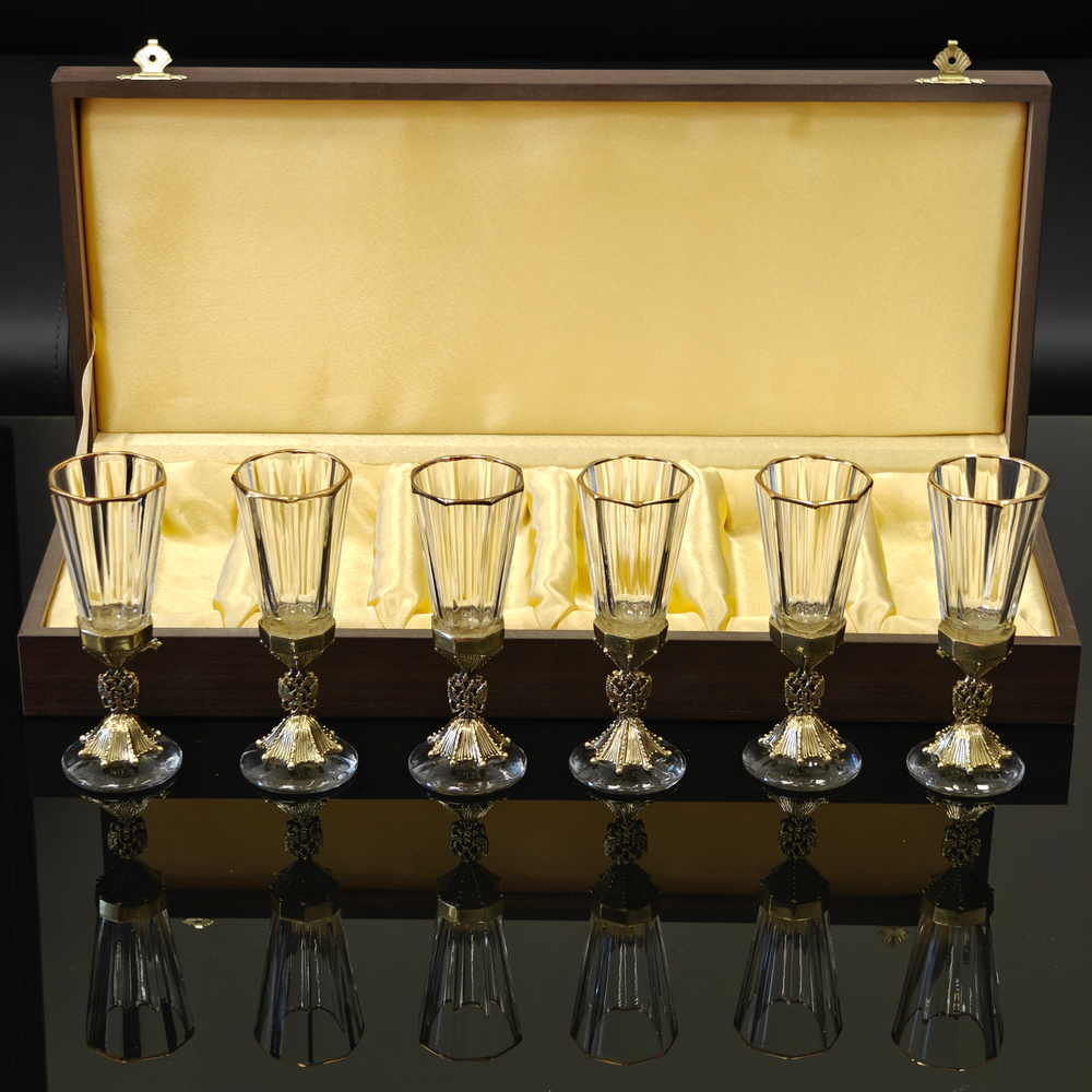 Набор из 6-ти лафитников "Герб России" в деревянном футляре