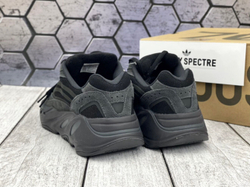 Yeezy Boost 700 V2 Vanta