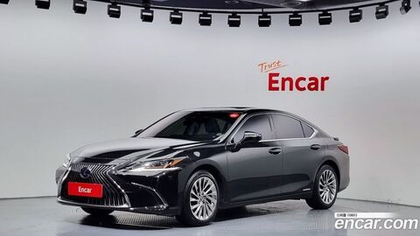 Lexus ES300h 7 Generation Executive (05.2021)