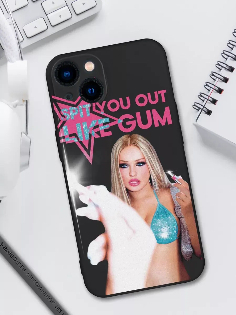 Чехол на iPhone 15 с 3D принтом