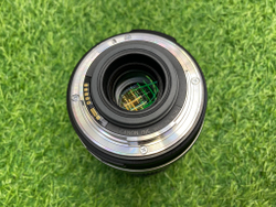Canon EF-S 18-200mm 3.5-5.6 IS
