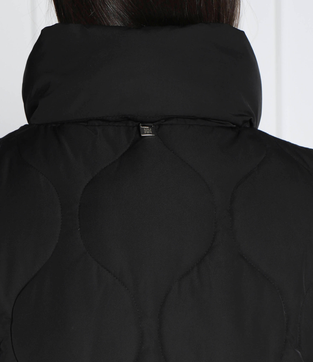 безрукавка RIANI - черный(275010-3893)