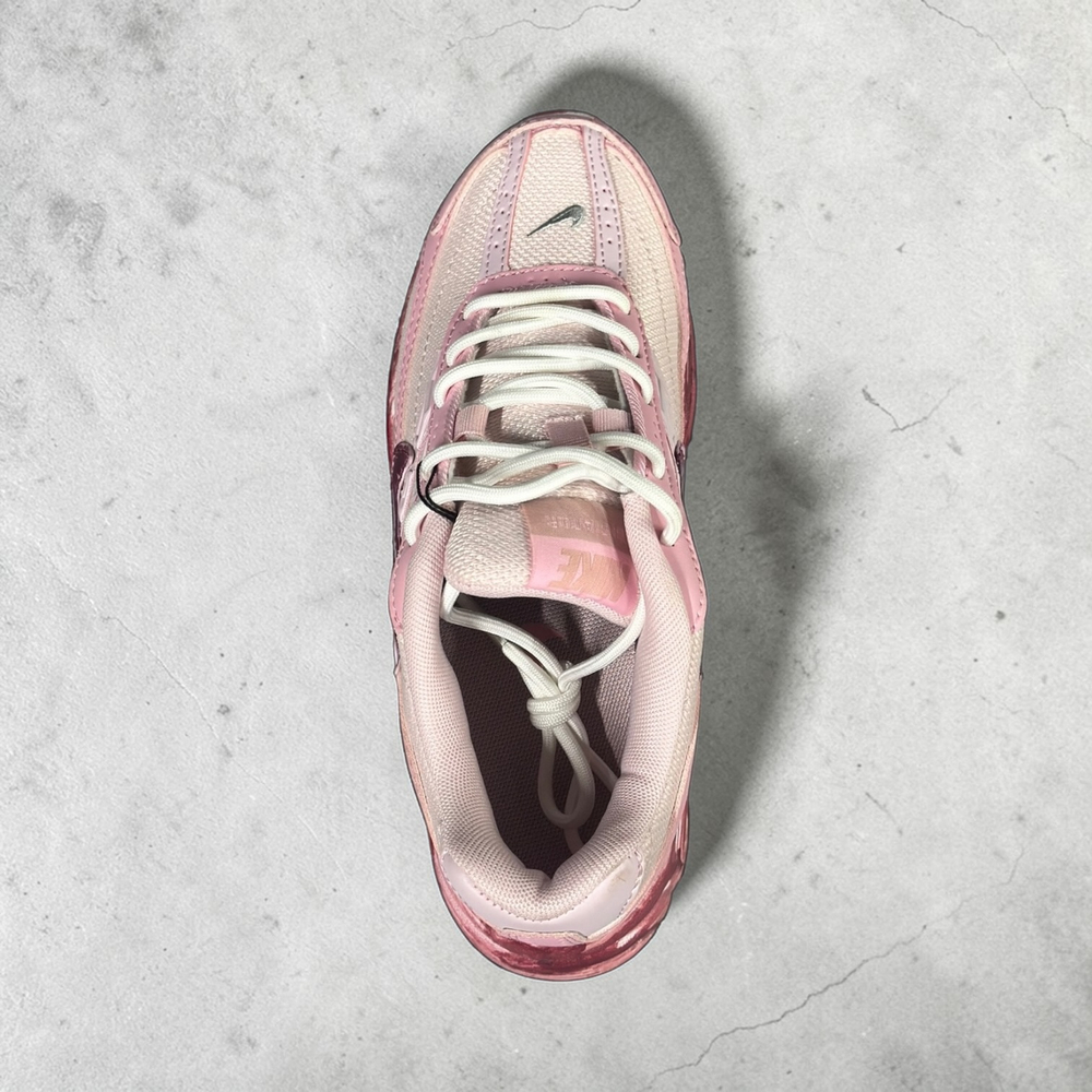 Nike Initiator • Pink