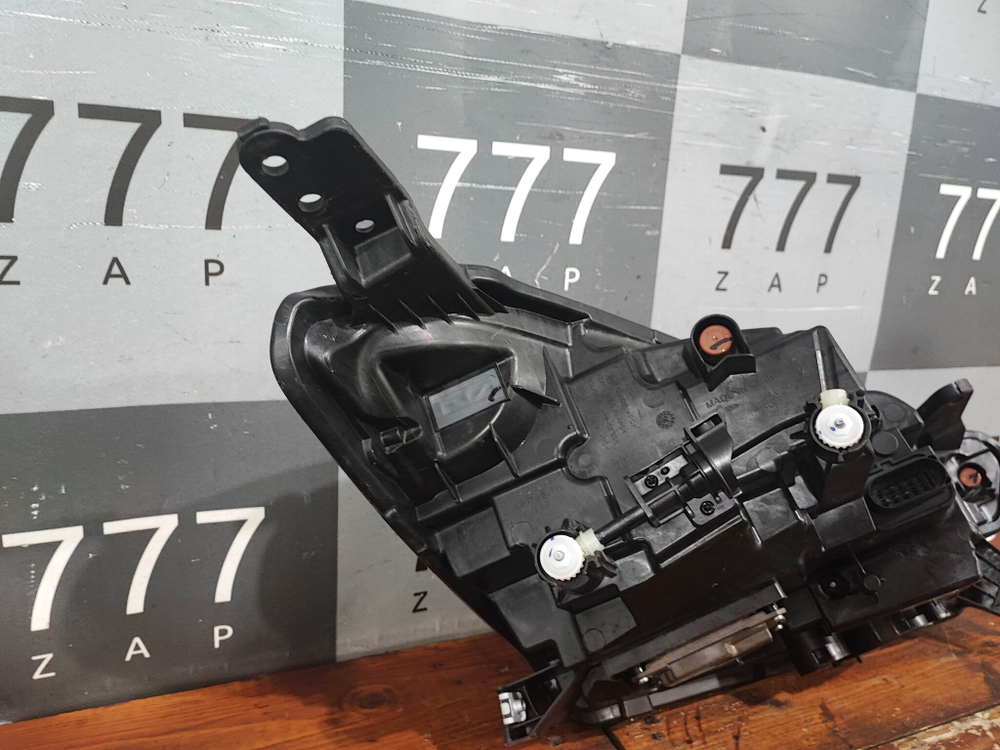 Фара левая LED Chery Tiggo 7 Pro 20-24 Б/У Оригинал 605000199AA